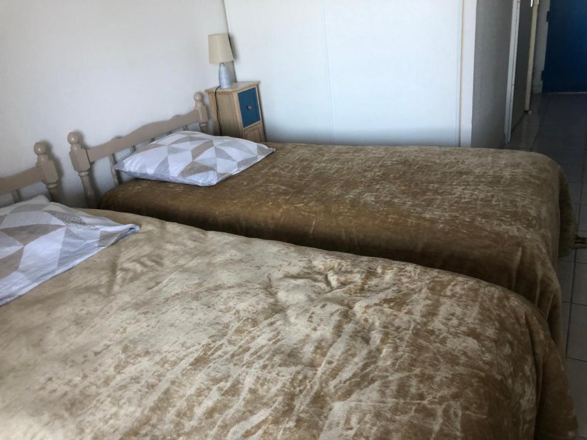 Le Jardin De La Plage - T2 - Terrasse Jardin 30M2 - Piscine - Clim- Wifi -Parking Canet-en-Roussillon Dış mekan fotoğraf